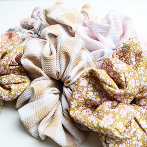 Esther Lil Chunky Scrunchie