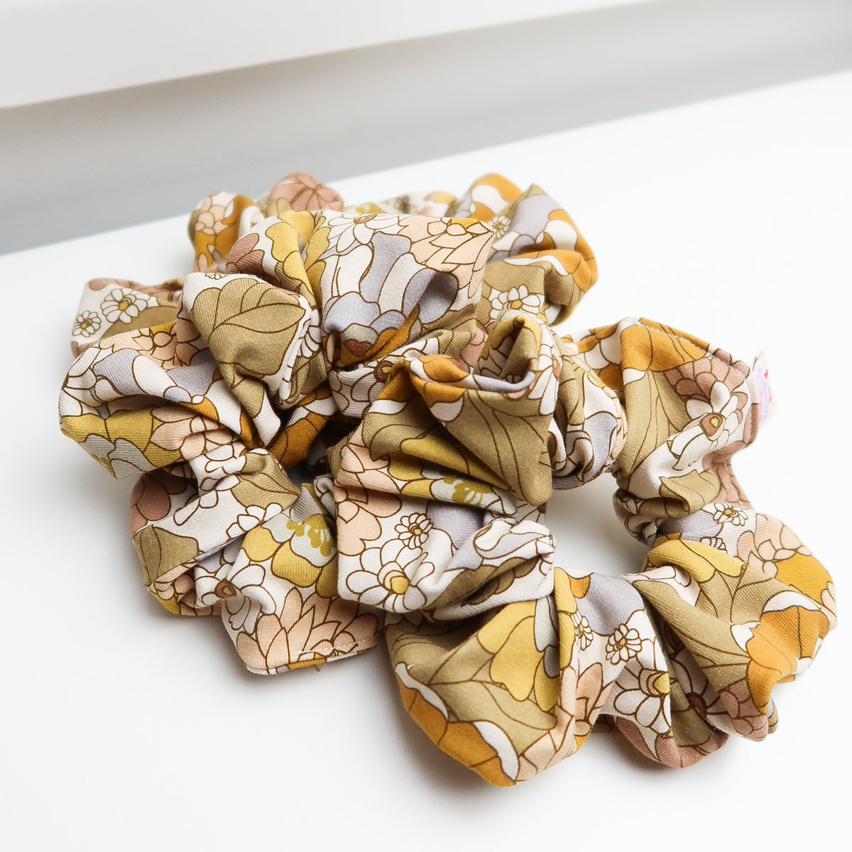 Nancy Lil Chunky Scrunchie