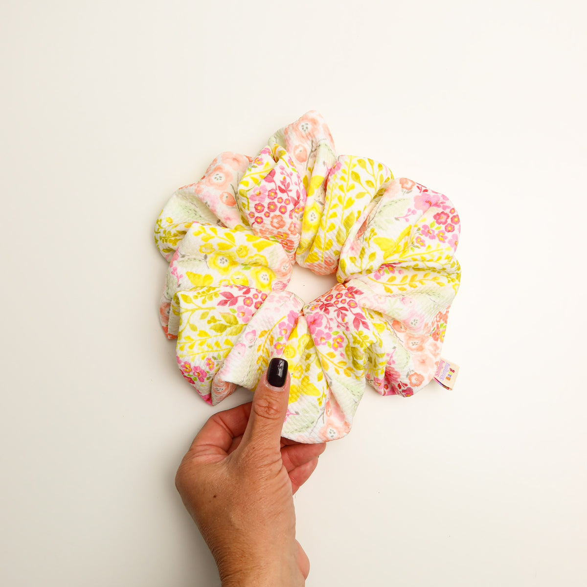 Isabelle XXL Chunky Scrunchie