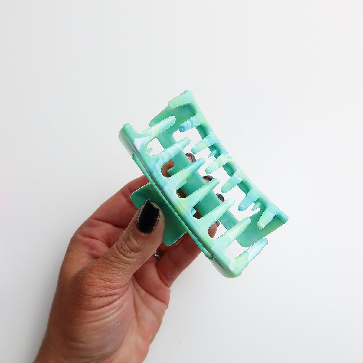 Medium Marble Rectangle Hair Claw